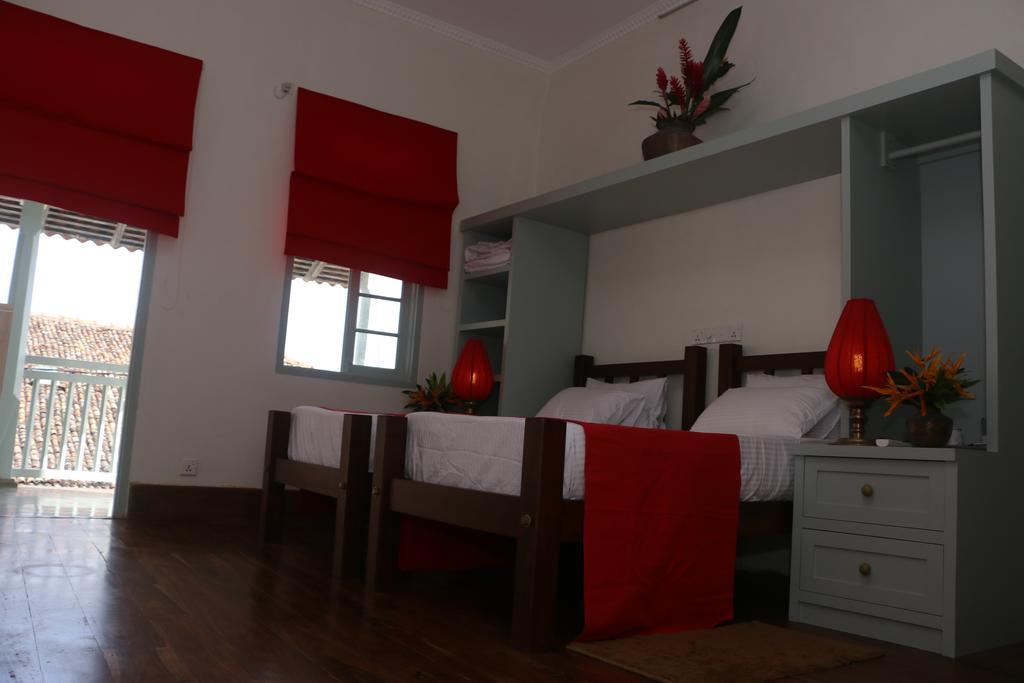 Khalid'S Guest House Galle Habitación foto