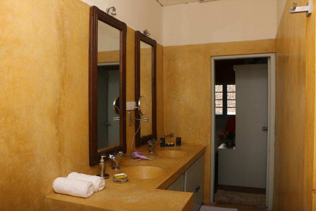 Khalid'S Guest House Galle Habitación foto